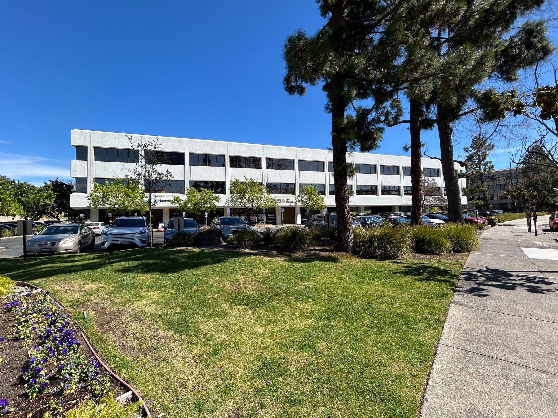 710 S Broadway - Photo 2