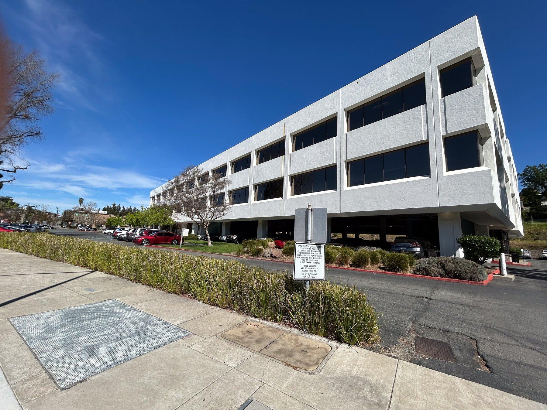 710 S Broadway - Photo 3