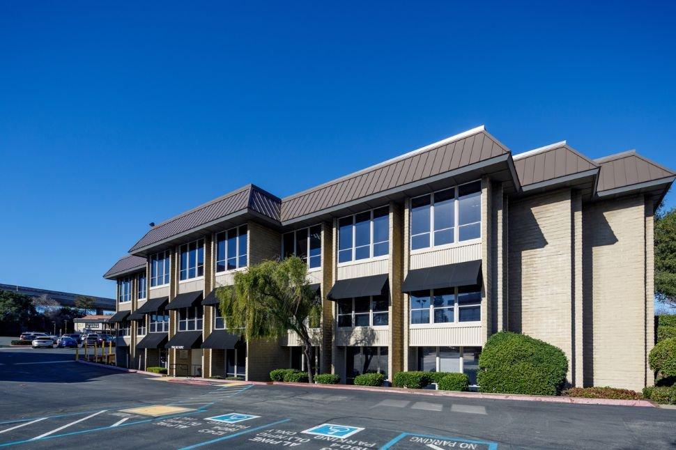 Olympic Plaza I - Photo 2