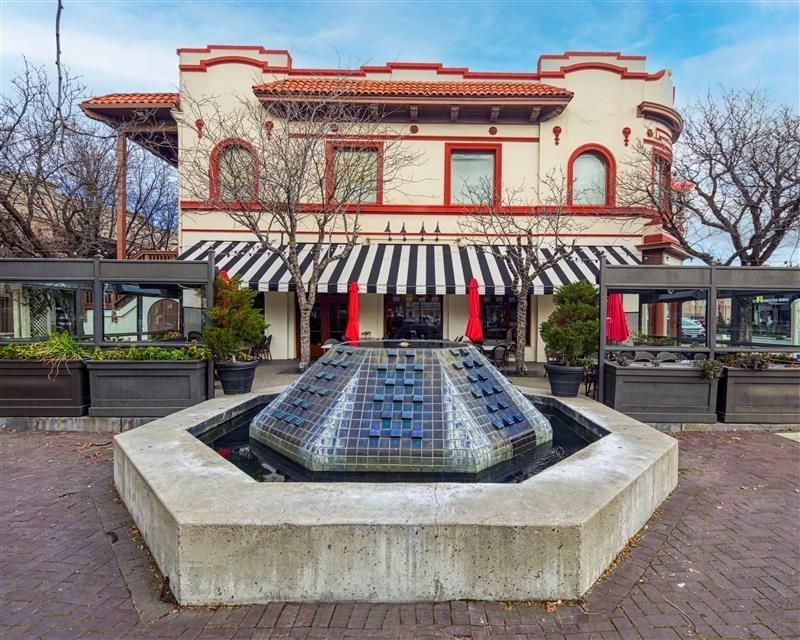 2001 Salvio Street - Photo 7