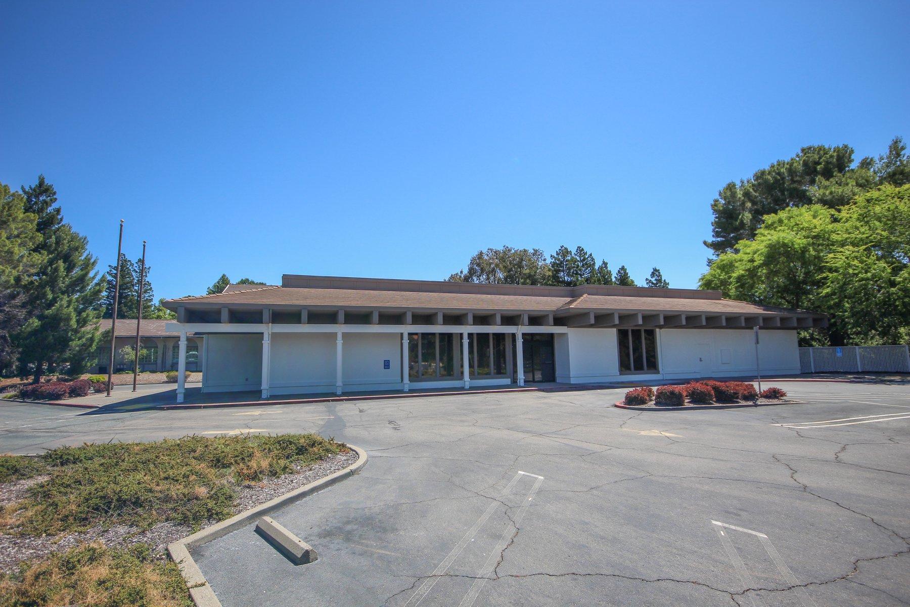 Image of Rossmoor Bank Building