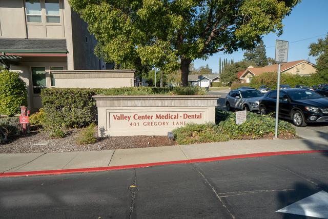 Image of Valley Center | 401 Gregory Ln, Suite 246