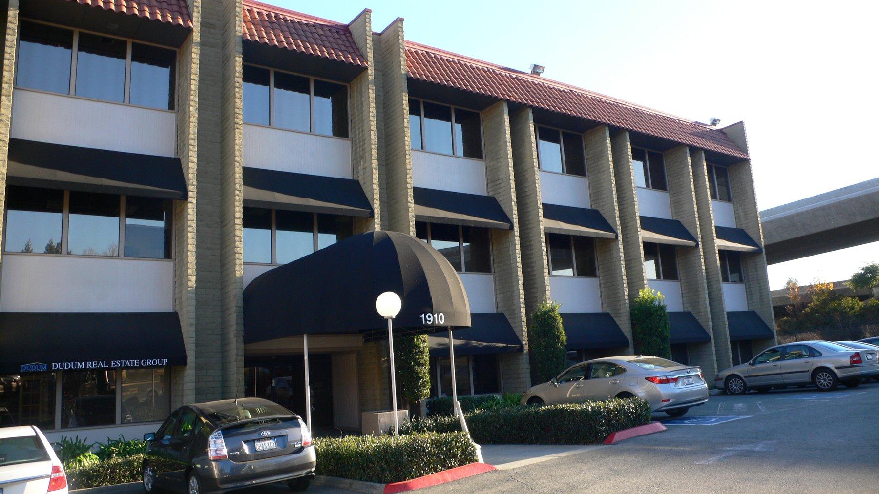 Olympic Plaza II - Photo 2