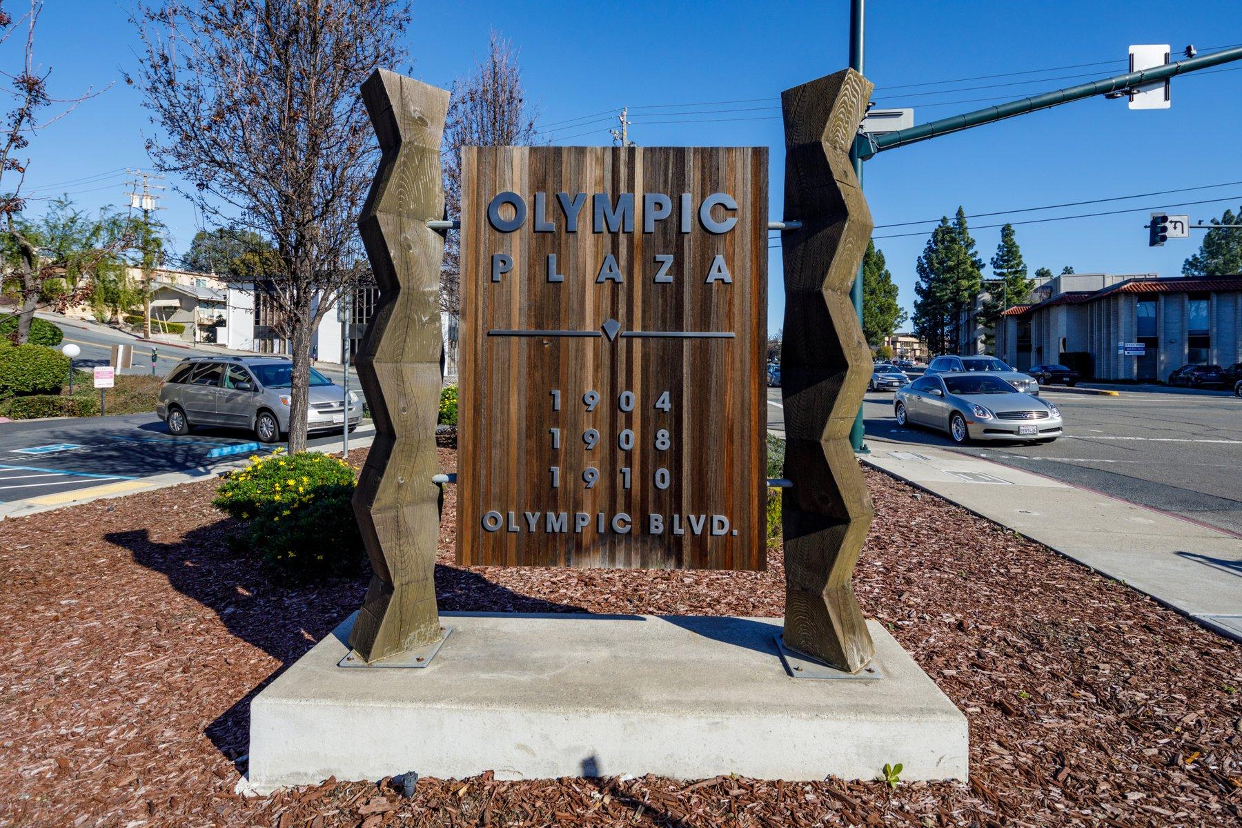 Olympic Plaza II - Photo 3