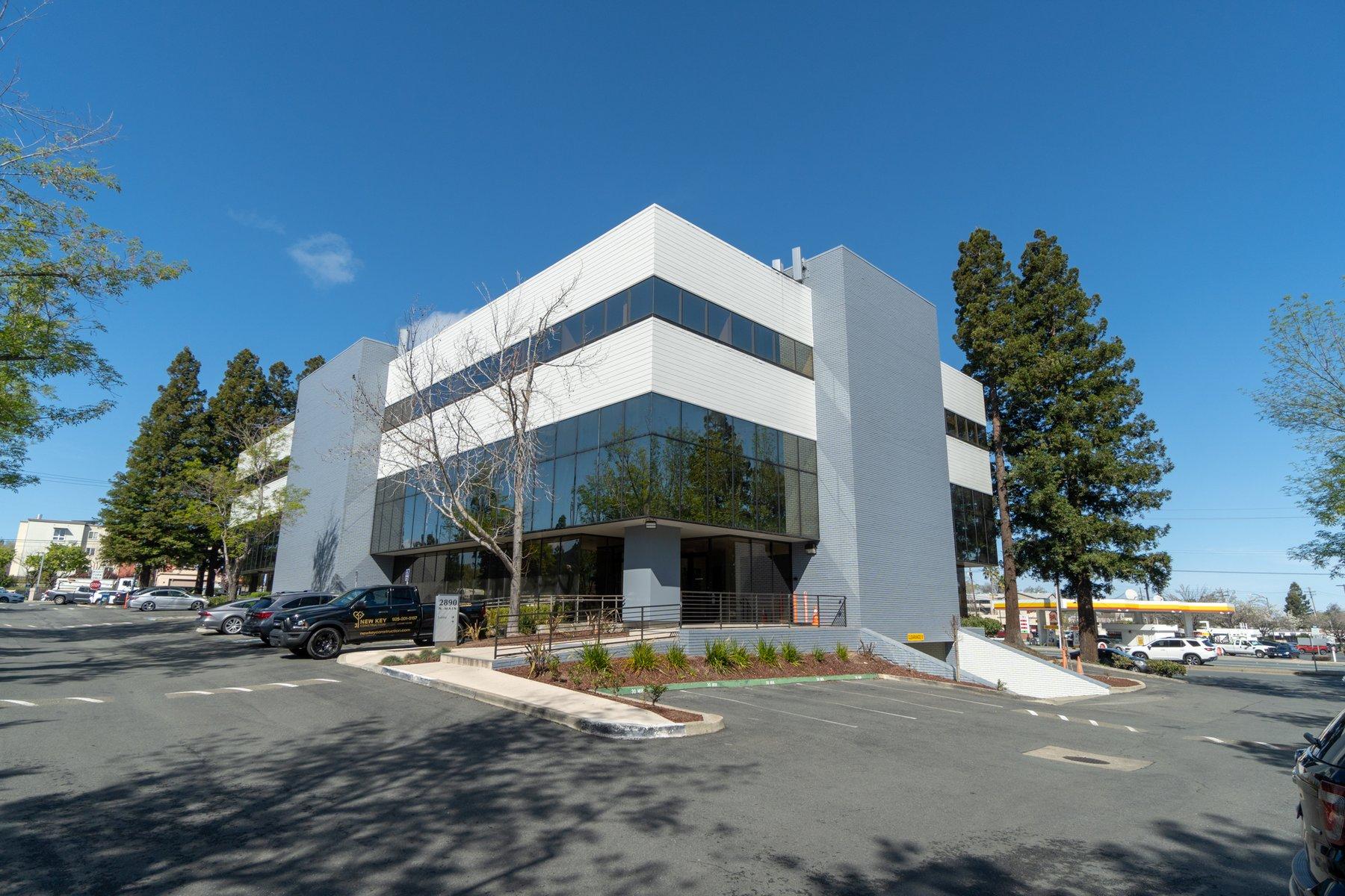 Image of 2890 N Main Street