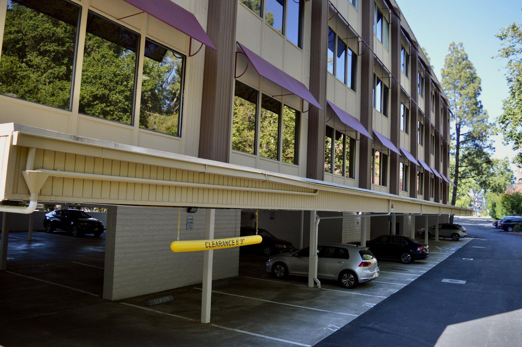 1855 Olympic Blvd - Photo 4