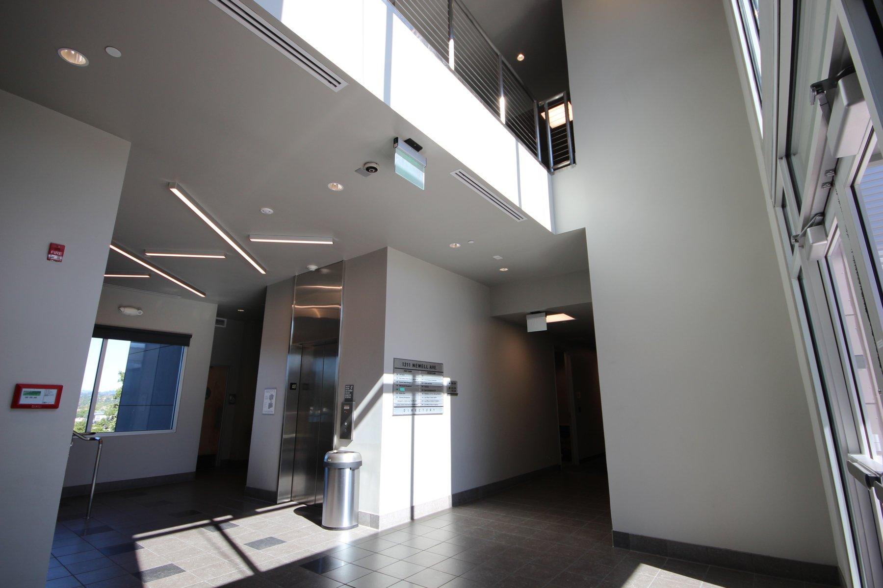 Newell Plaza - Photo 2