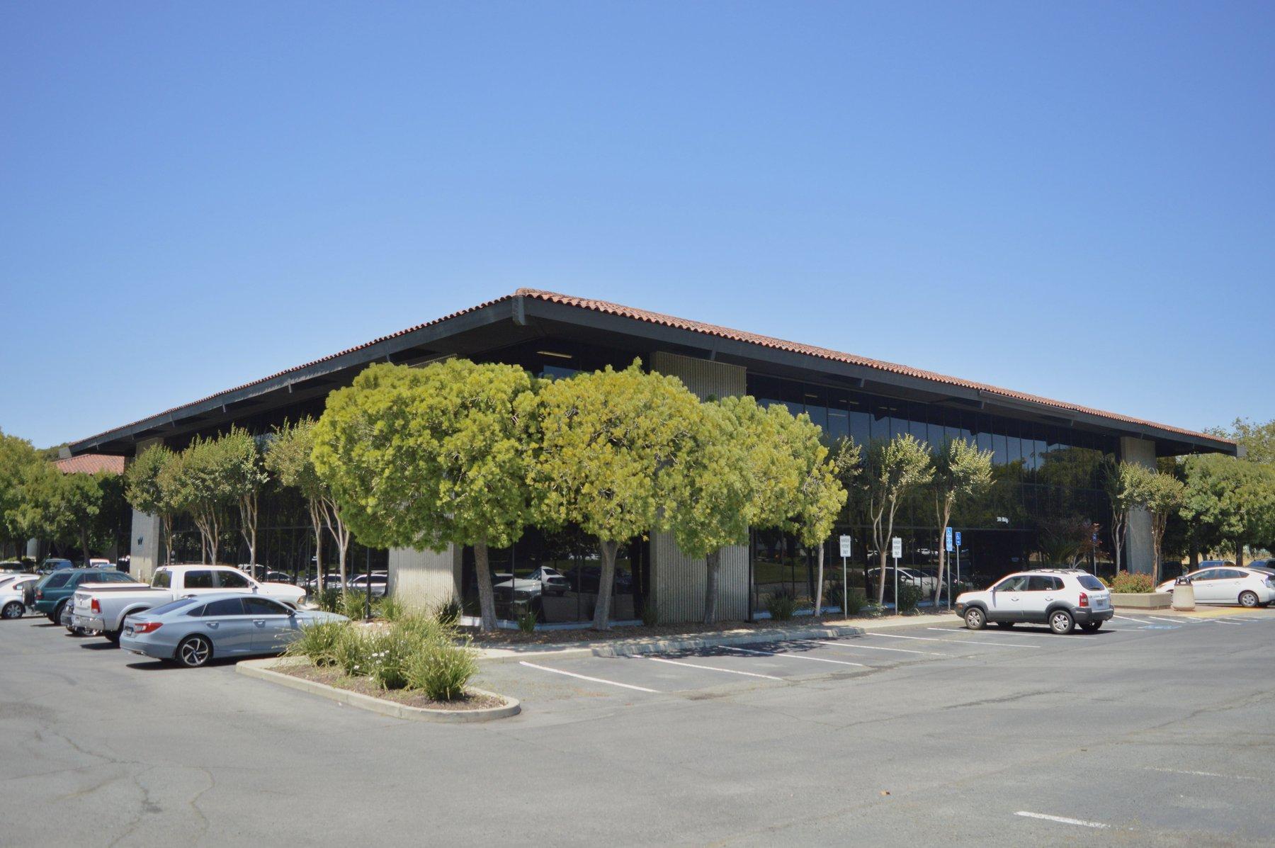 Park Centre - Photo 8